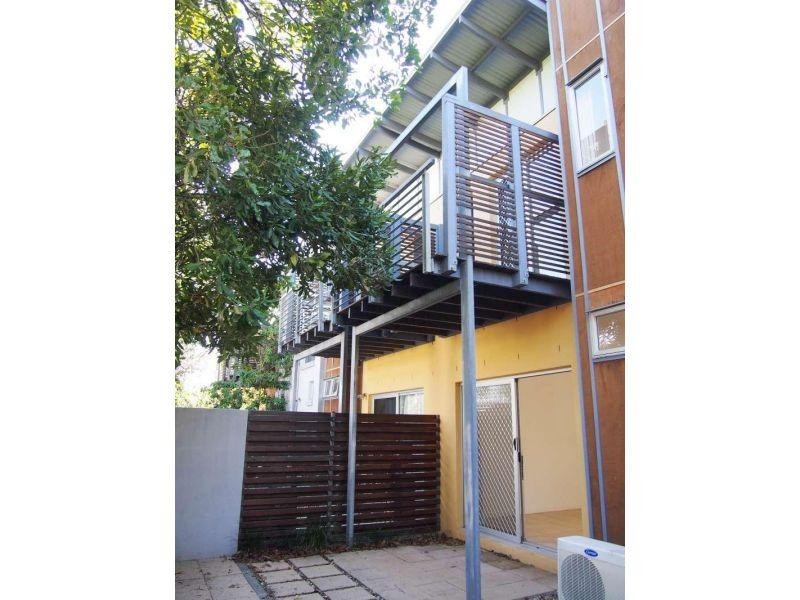 6/57 Shakespeare Street, Coorparoo QLD 4151