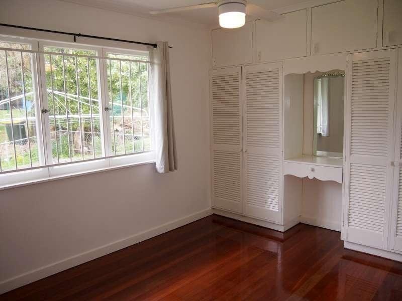 119 Barmore Street, Tarragindi QLD 4121