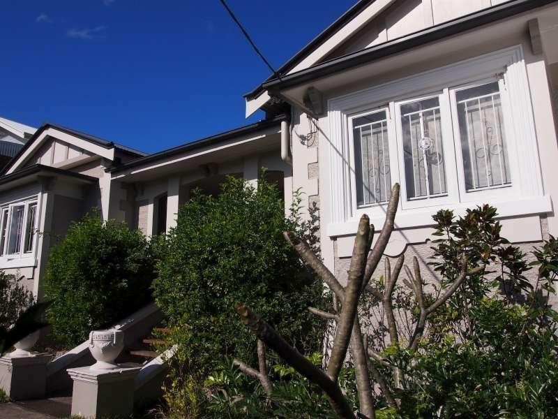 131-133 Macrossan Avenue, Norman Park QLD 4170