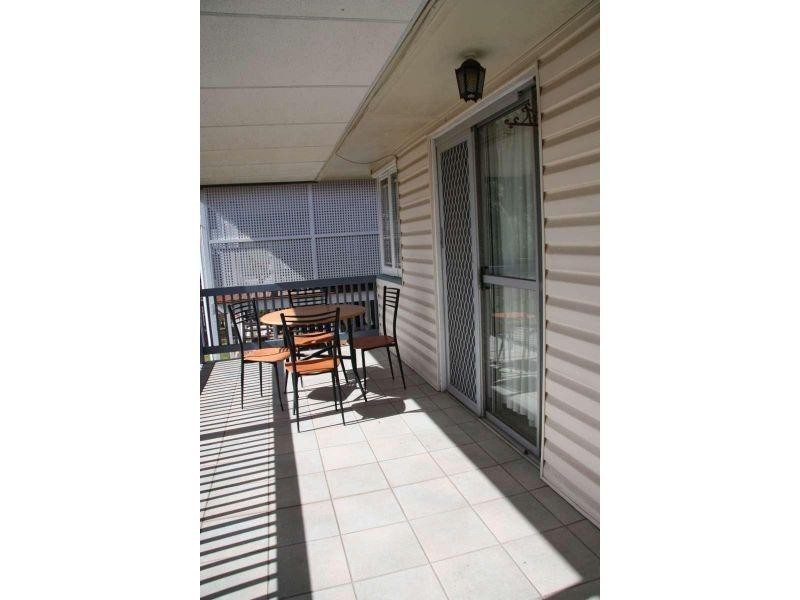 39 Headfort Street, Greenslopes QLD 4120