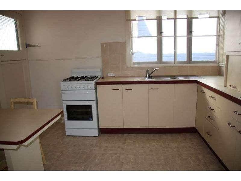 39 Headfort Street, Greenslopes QLD 4120