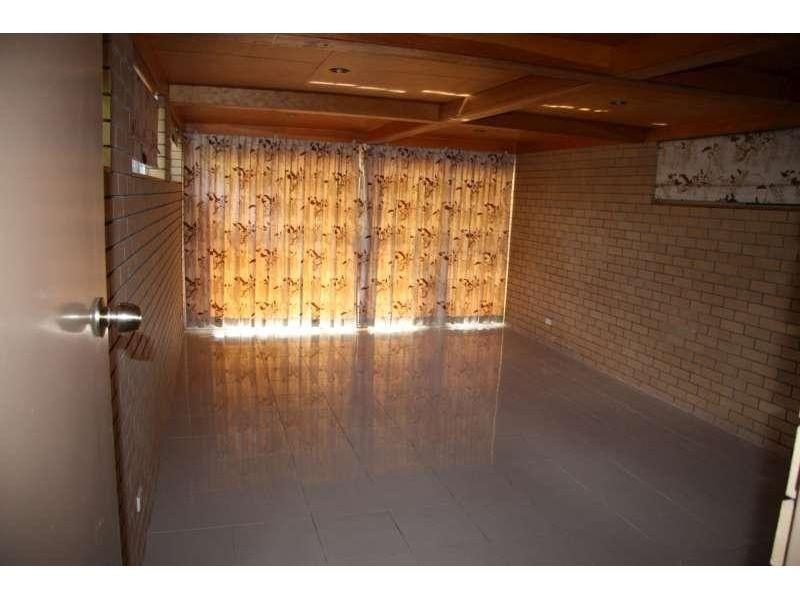 39 Headfort Street, Greenslopes QLD 4120