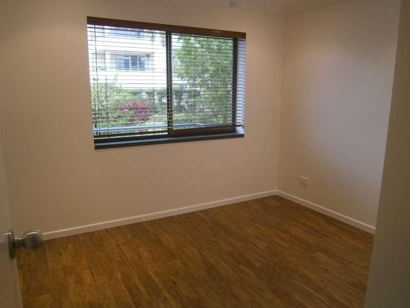9/41-45 Lambert Street, Kangaroo Point QLD 4169