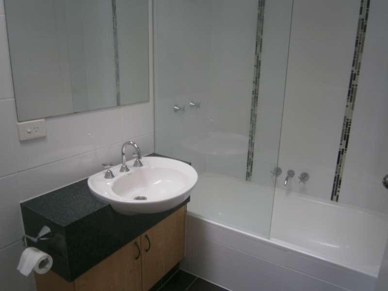 9/41-45 Lambert Street, Kangaroo Point QLD 4169