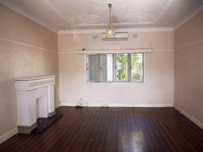 133a Macrossan Avenue, Norman Park QLD 4170