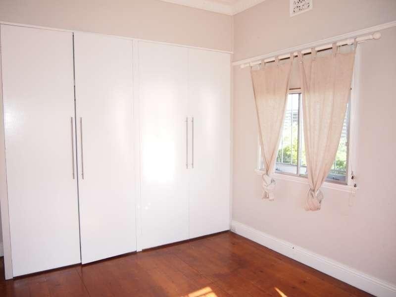 133a Macrossan Avenue, Norman Park QLD 4170