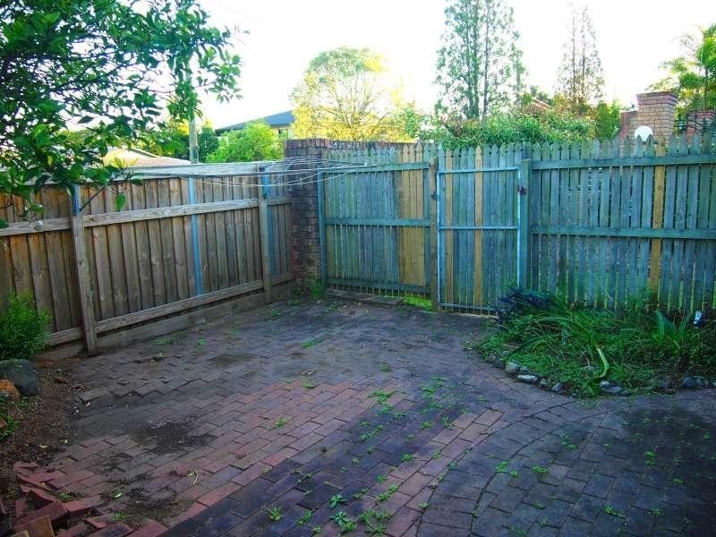 9/1 Kelda Street, Robertson QLD 4109