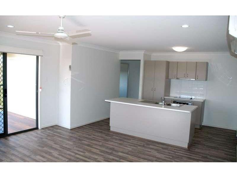 9 Byron Close, Redbank Plains QLD 4301