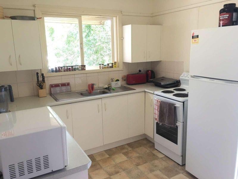 1/162 Harold Street, Holland Park QLD 4121