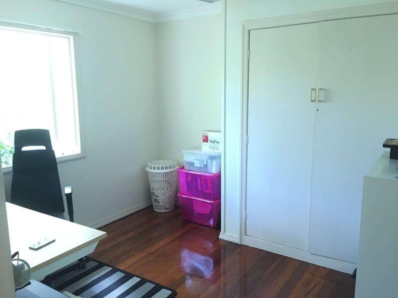 1/162 Harold Street, Holland Park QLD 4121