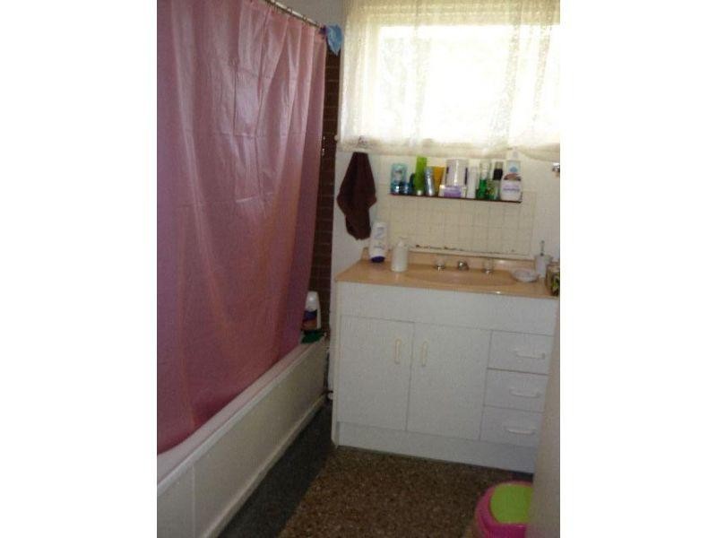 1/162 Harold Street, Holland Park QLD 4121