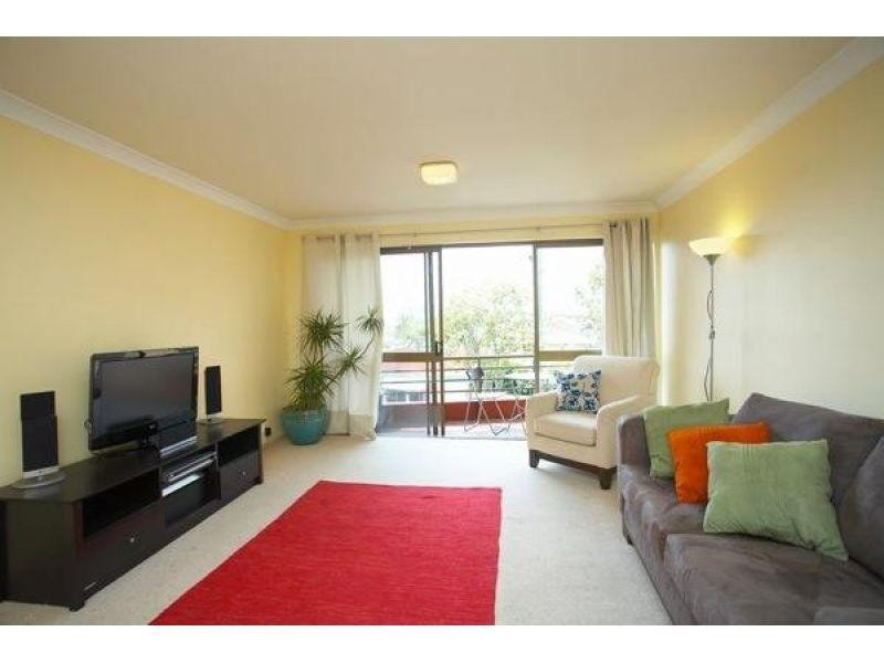 8/127 Wynnum Esplanade, Wynnum QLD 4178