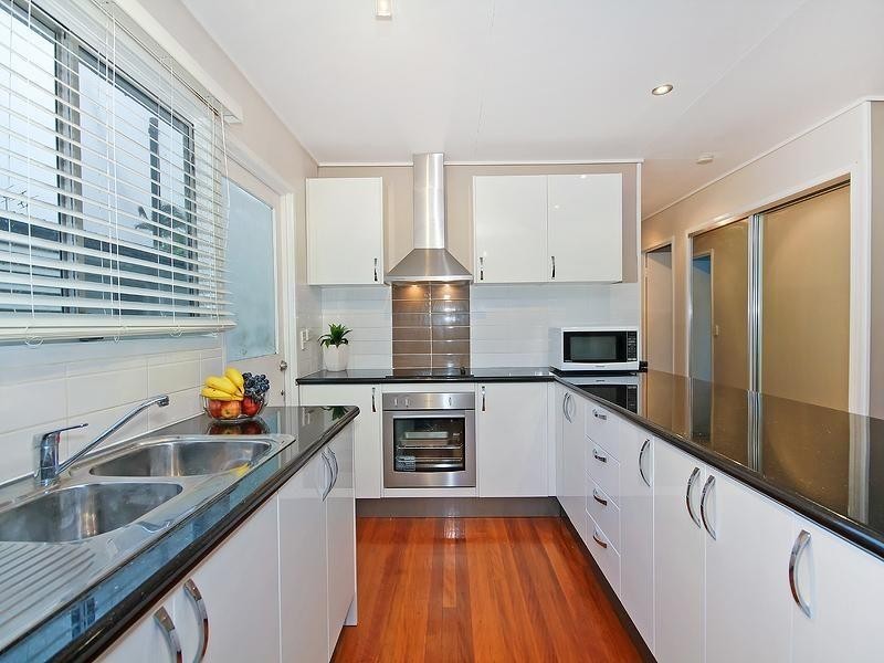 19 St Patrick Avenue, Kuraby QLD 4112