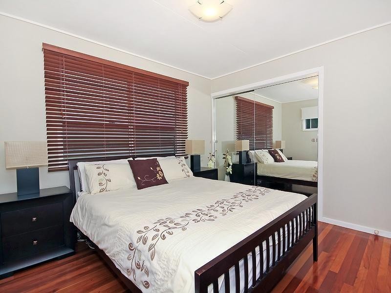 19 St Patrick Avenue, Kuraby QLD 4112