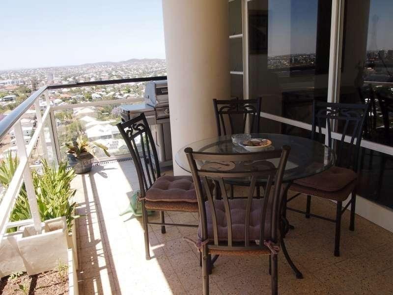 10/182 Dornoch Terrace, Highgate Hill QLD 4101