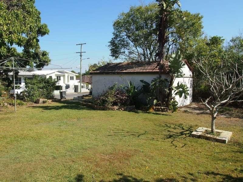 294 Chatsworth Road, Coorparoo QLD 4151