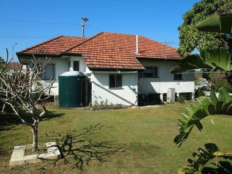 294 Chatsworth Road, Coorparoo QLD 4151