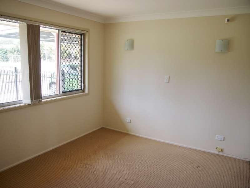 2 Rapanea Street, Algester QLD 4115