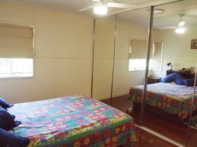 15 Monza Street, Holland Park West QLD 4121