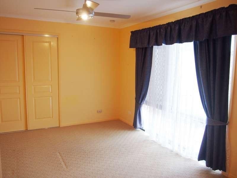 32 Wirra Circuit, Wynnum West QLD 4178