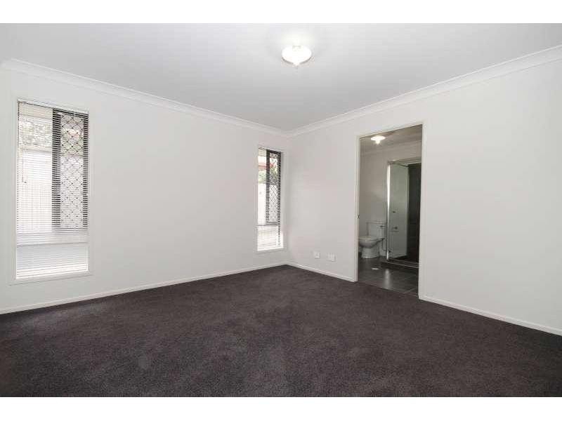 3 Chesan Court, Crestmead QLD 4132