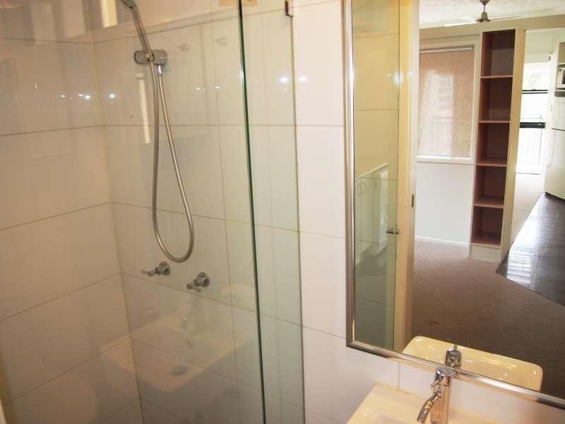 4/84 Lytton Road, East Brisbane QLD 4169