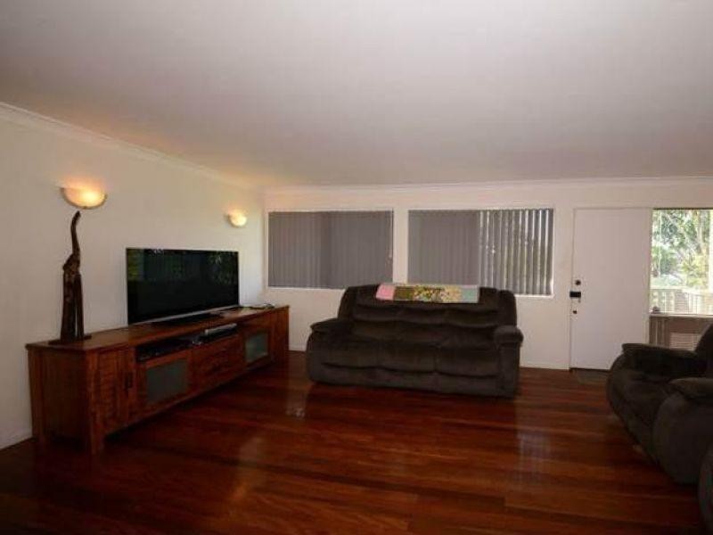 18 Welbeck Street, Logan Central QLD 4114