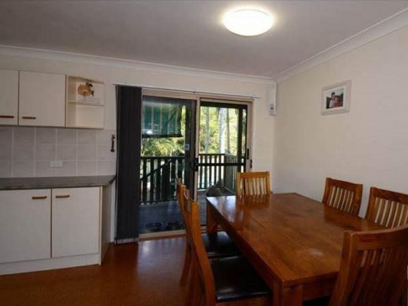 18 Welbeck Street, Logan Central QLD 4114