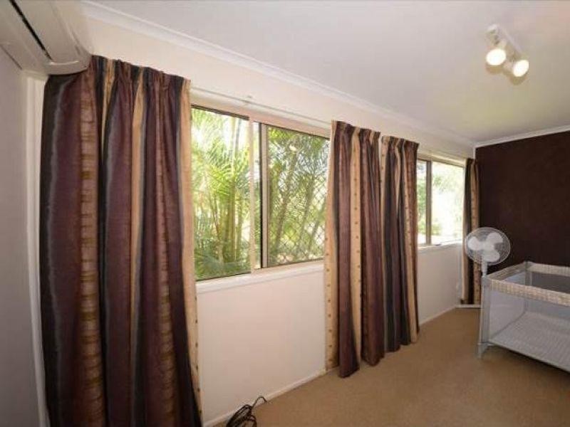 18 Welbeck Street, Logan Central QLD 4114