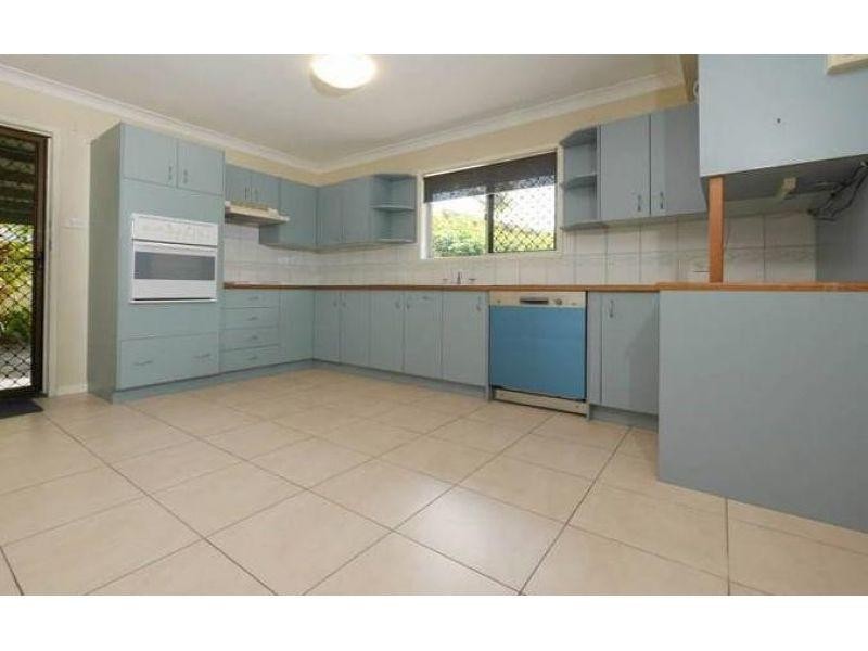 15 Ranchwood Ave, Browns Plains QLD 4118