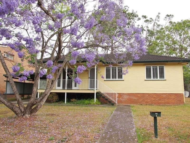7 Middle Street, Coopers Plains QLD 4108