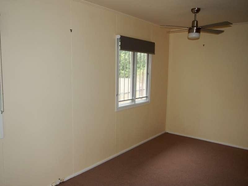 7 Middle Street, Coopers Plains QLD 4108