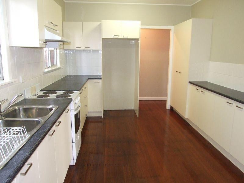 54 Illidge Street, Coorparoo QLD 4151