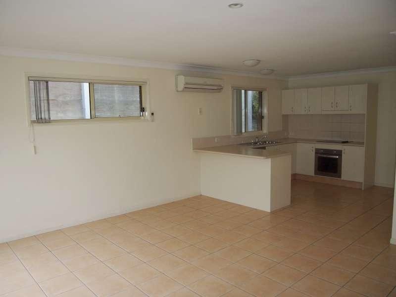 12 Apsley Crescent, Parkinson QLD 4115