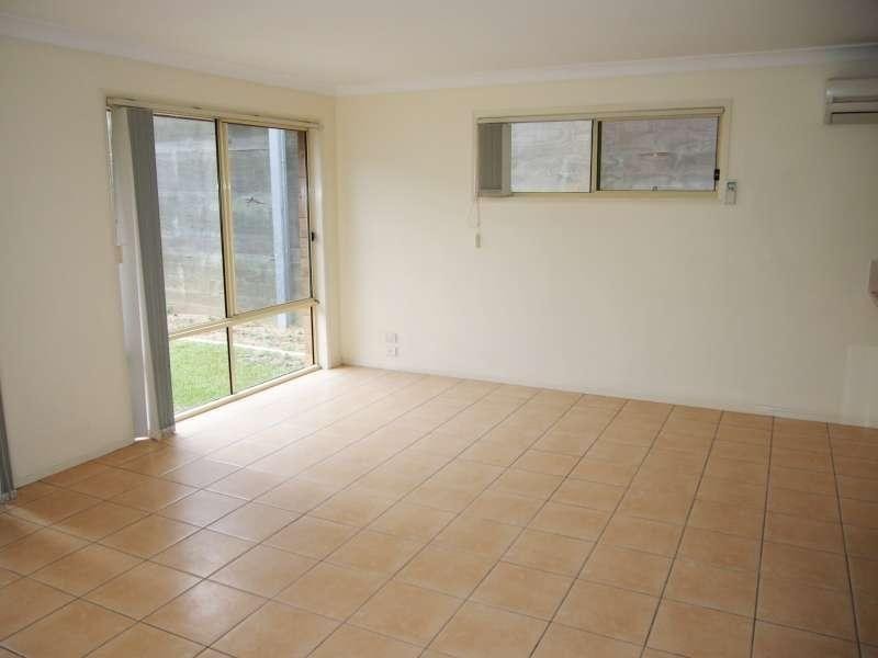 12 Apsley Crescent, Parkinson QLD 4115