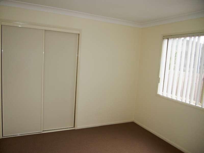 12 Apsley Crescent, Parkinson QLD 4115