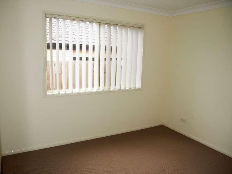 12 Apsley Crescent, Parkinson QLD 4115