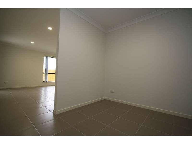 22 Prestige Drive, Marsden QLD 4132