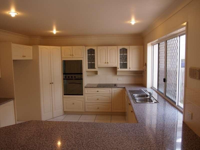 20 Cedar Place, Stretton QLD 4116