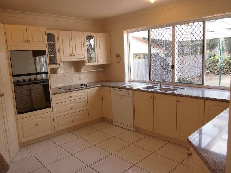 20 Cedar Place, Stretton QLD 4116