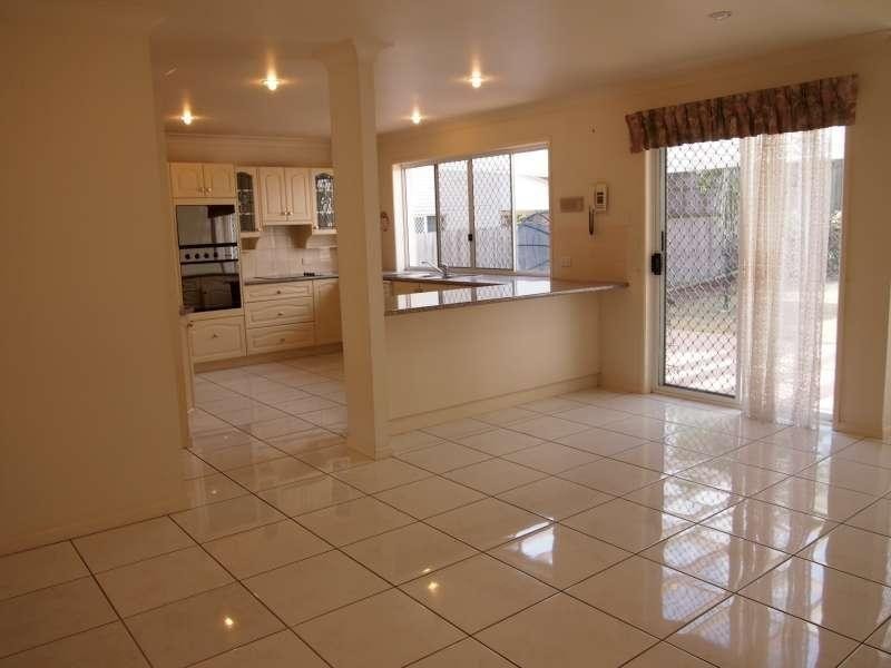 20 Cedar Place, Stretton QLD 4116