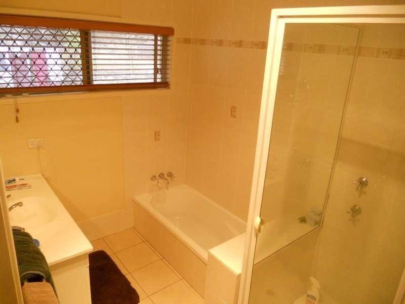 10 Arkindale Street, Nathan QLD 4111