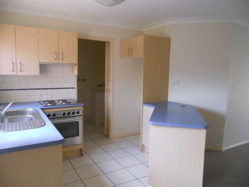 2/125 Chaucer Street, Moorooka QLD 4105