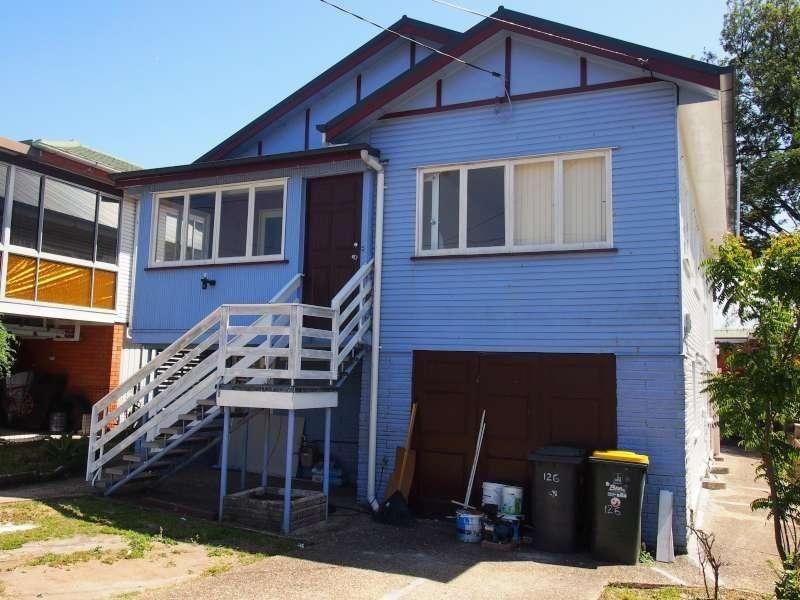 126 Juliette Street, Greenslopes QLD 4120