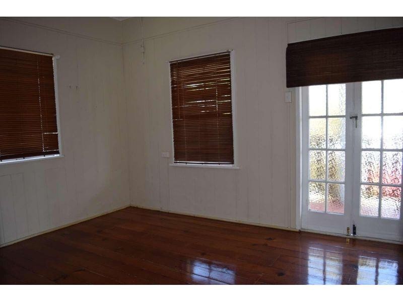 17 Newdegate Street, Greenslopes QLD 4120