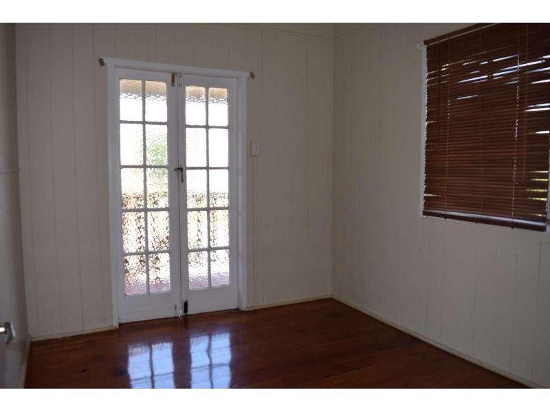 17 Newdegate Street, Greenslopes QLD 4120