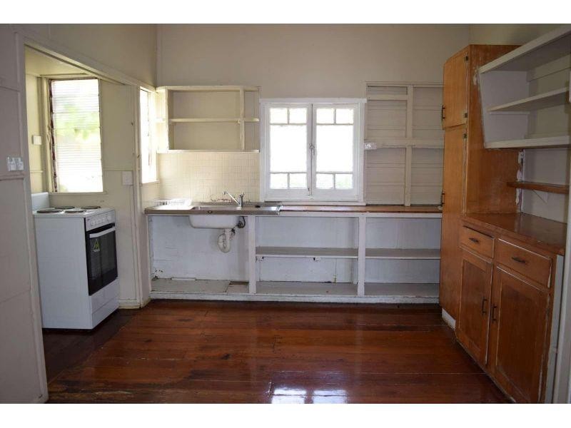 17 Newdegate Street, Greenslopes QLD 4120