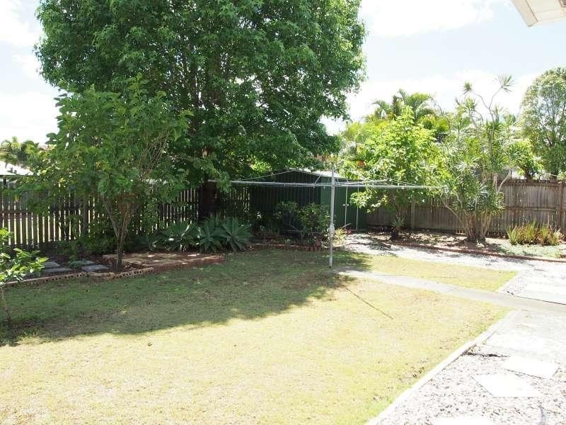 2 Hermitate Street, Eight Mile Plains QLD 4113