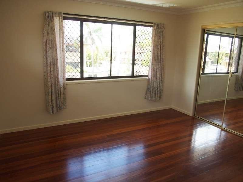 2 Hermitate Street, Eight Mile Plains QLD 4113