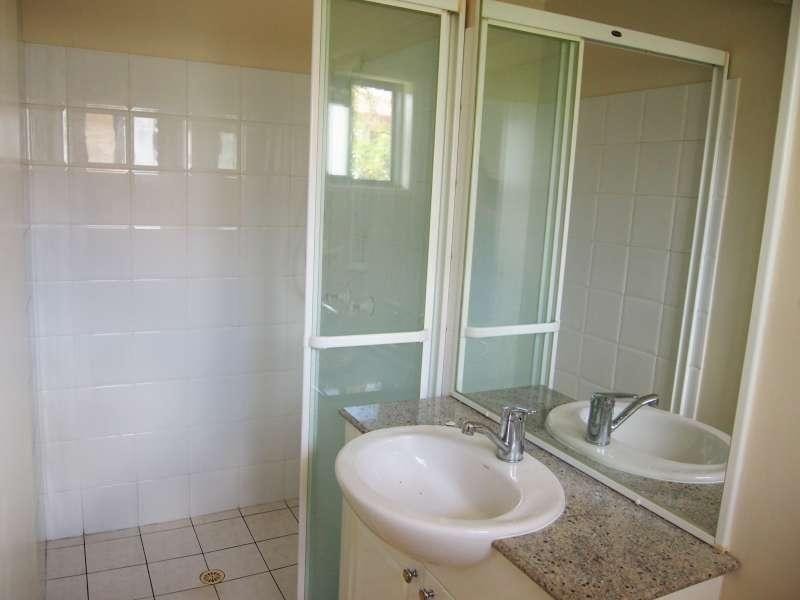 2 Hermitate Street, Eight Mile Plains QLD 4113